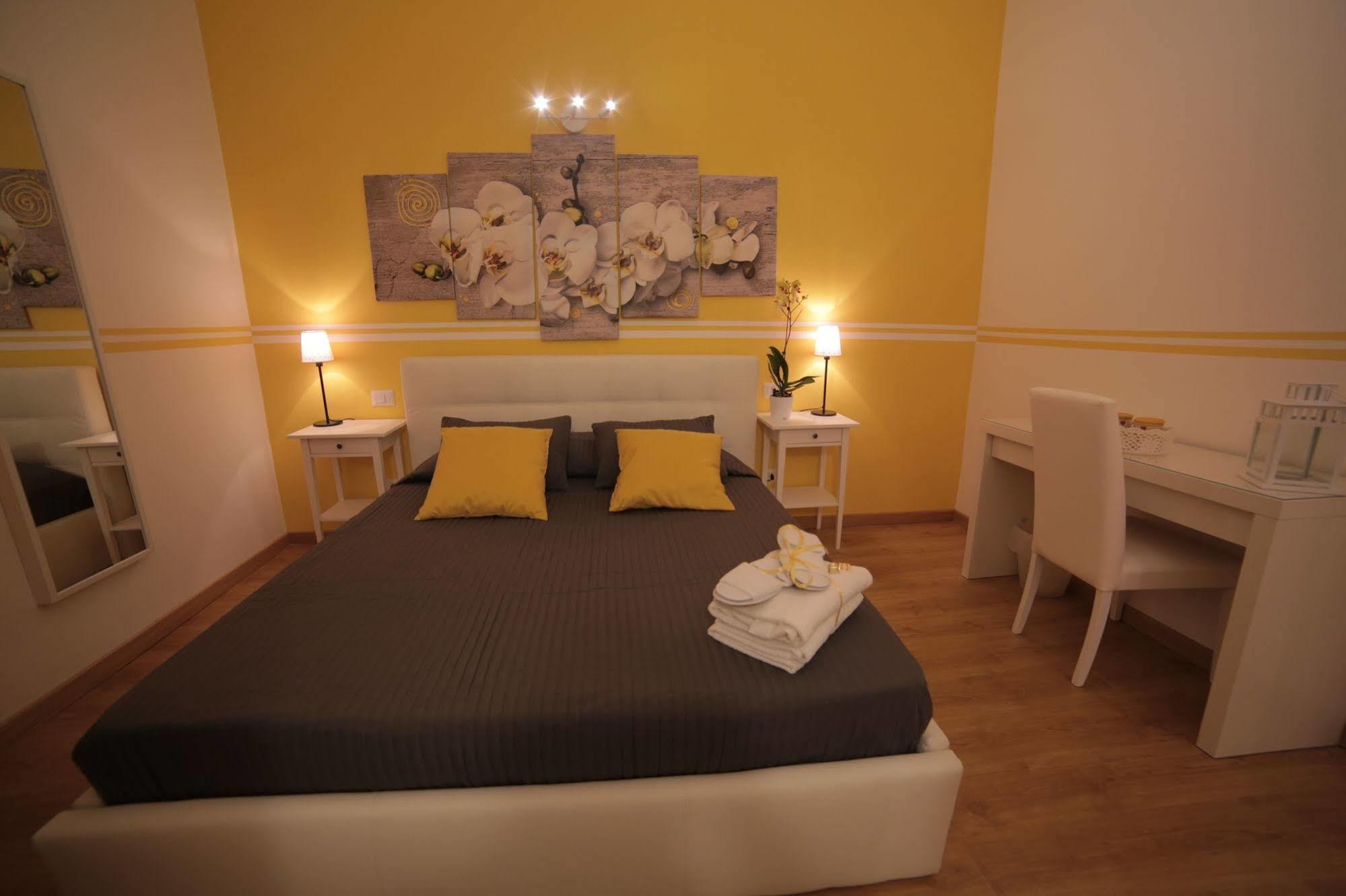 Bed & Breakfast Domus Horatio Rome